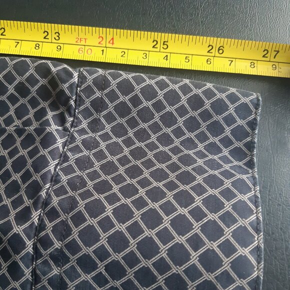 ⚡️BUY 3 for $55⚡️ SZ M Slim Fit Black Print 100% Men's Cotton Shirt - Picture 12 of 15